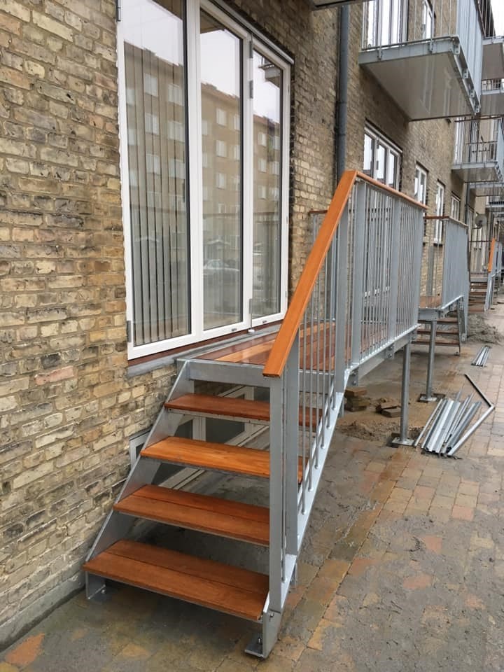 82301930_1808710655920065_1237845463453925376_n_79